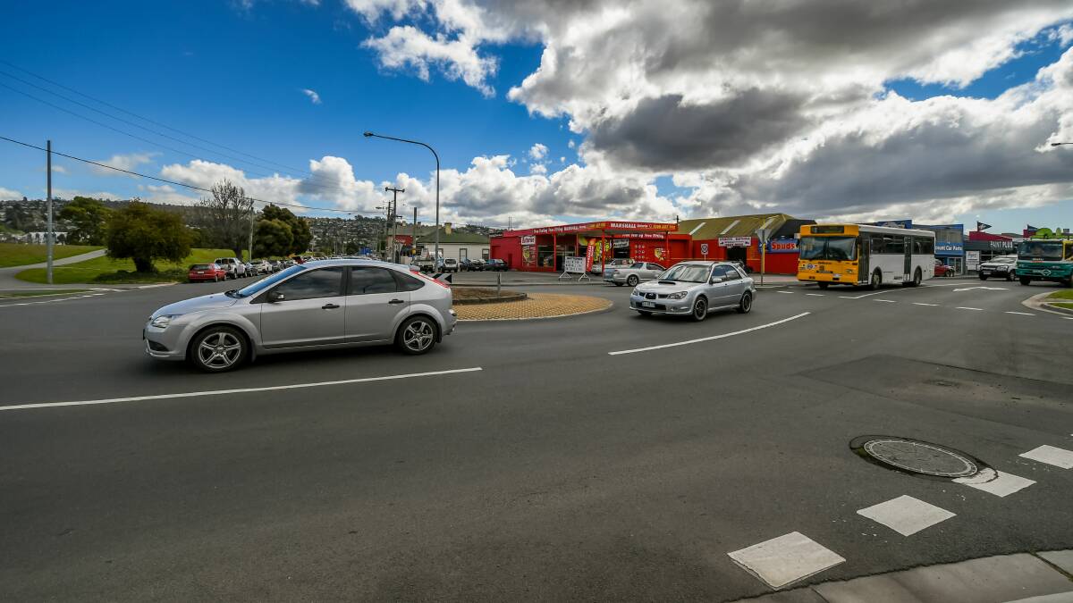 Roundabout at the Intersection of Invermay Road, Barnards Way and Tamar and Lindsay streets.