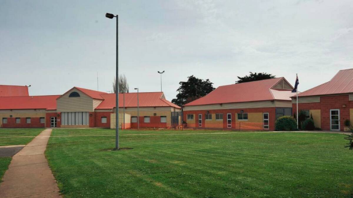 Male escapes from Ashley Youth Detention Centre