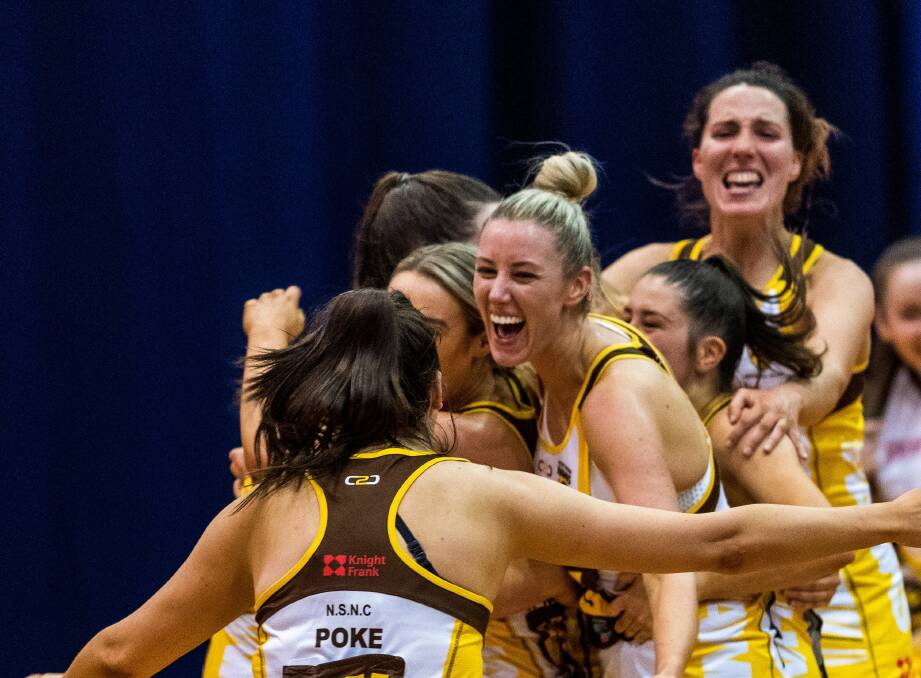 REMATCH: The Hawks defeated the Cavaliers in last year's grand final 75-64. Picture: Phillip Biggs