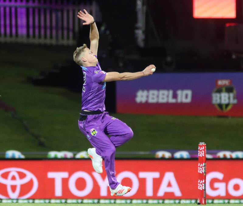 Hurricanes all-rounder Nathan Ellis took 1-37 against the Sixers.