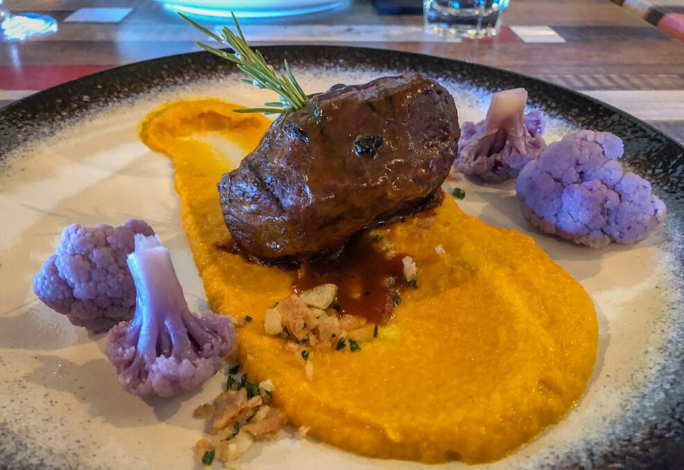 course 4 : braised lamb rump with carrot puree, purple cauliflower and red wine jus with Priory Ridge's Pinot Noir 2020