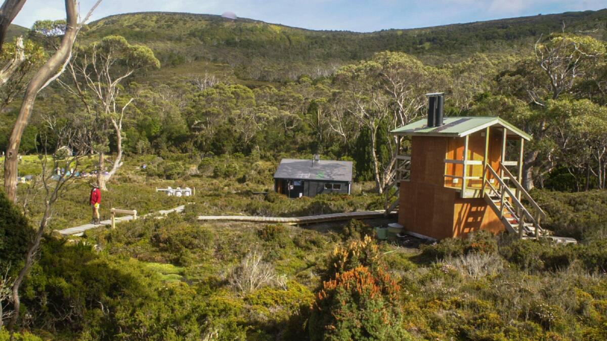 one of the huts on Overland track 