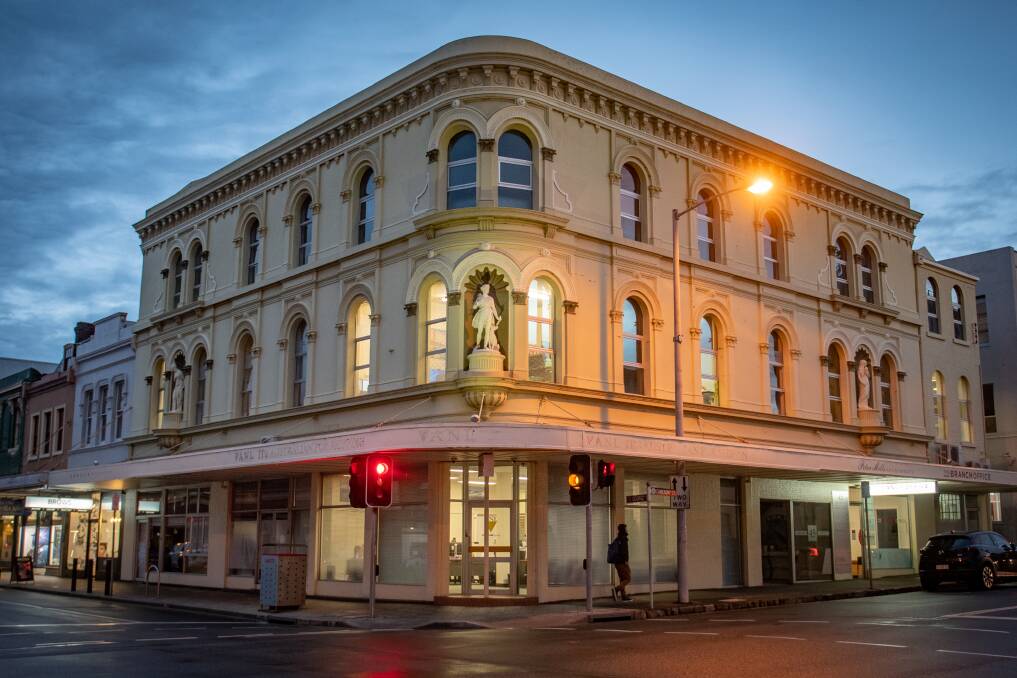 c.1880 - Former Rydge's Warehouse & Commonwealth Offices, Cnr George & Cameron Streets, Launceston