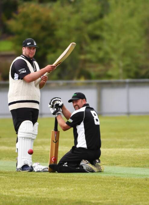 Forth's Kurt Howard and Tim Moore batting against East Ulverstone.