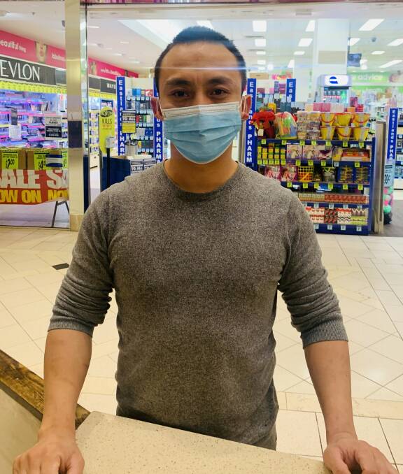 HELP: Geng Song has been working with volunteers in the Tasmania Shadong Association to source face masks for Tasmania. Picture: Supplied.