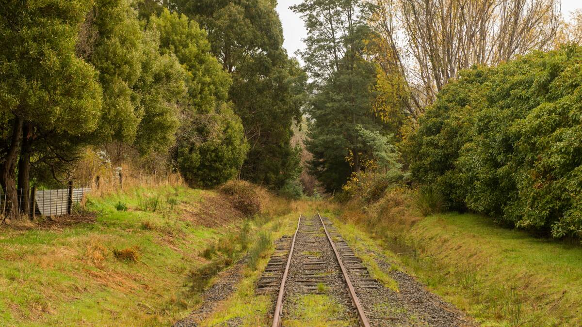 People can make submissions to a Legislative Council committee looking into use of the North-East rail corridor until November 2.