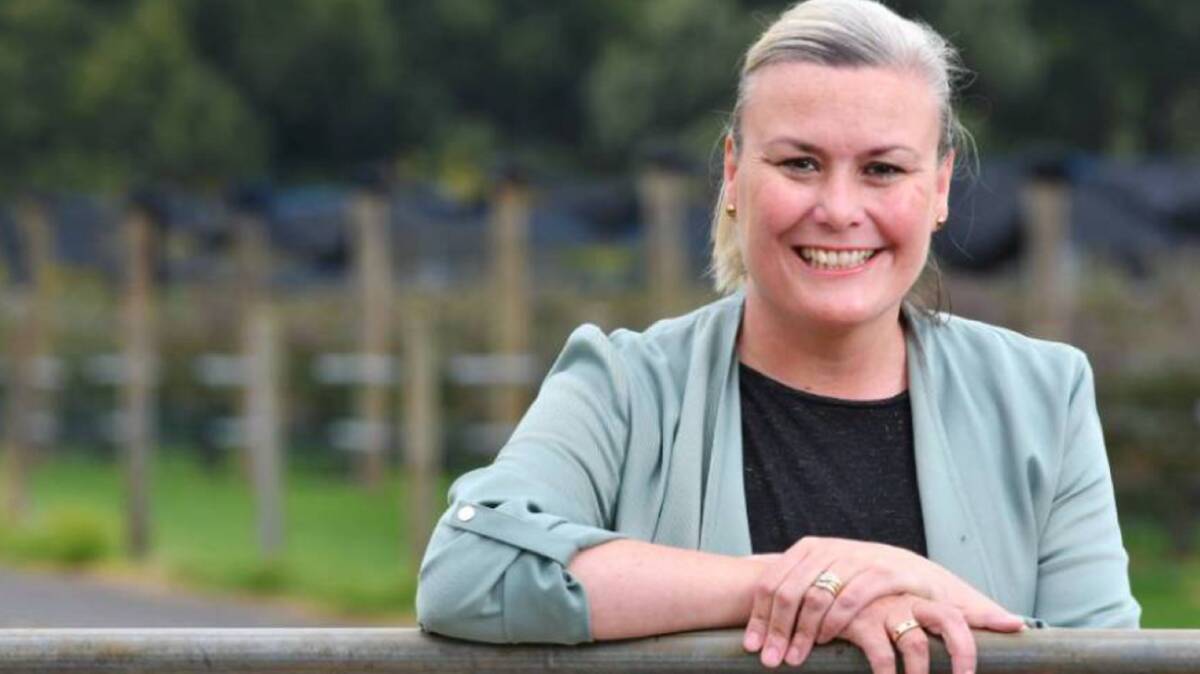 Acting Labor leader Anita Dow says the government needs to be more transparent about its reasons for changing its approach to COVID testing and management in Tasmania.