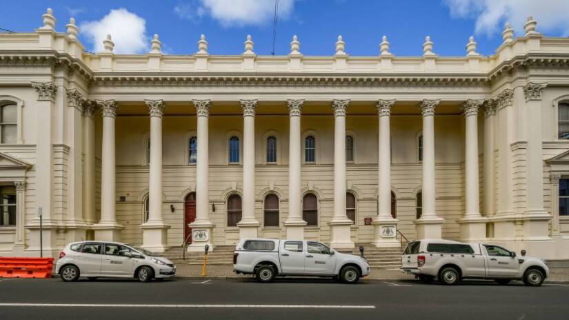 State government goes at it alone to fix council problems