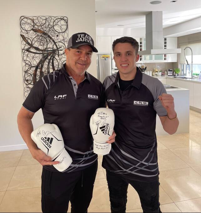 IN GOOD HANDS: Tasmanian product Tyler Blizzard stands alongside new trainer, three-time world champion Jeff Fenech. Picture: Supplied.