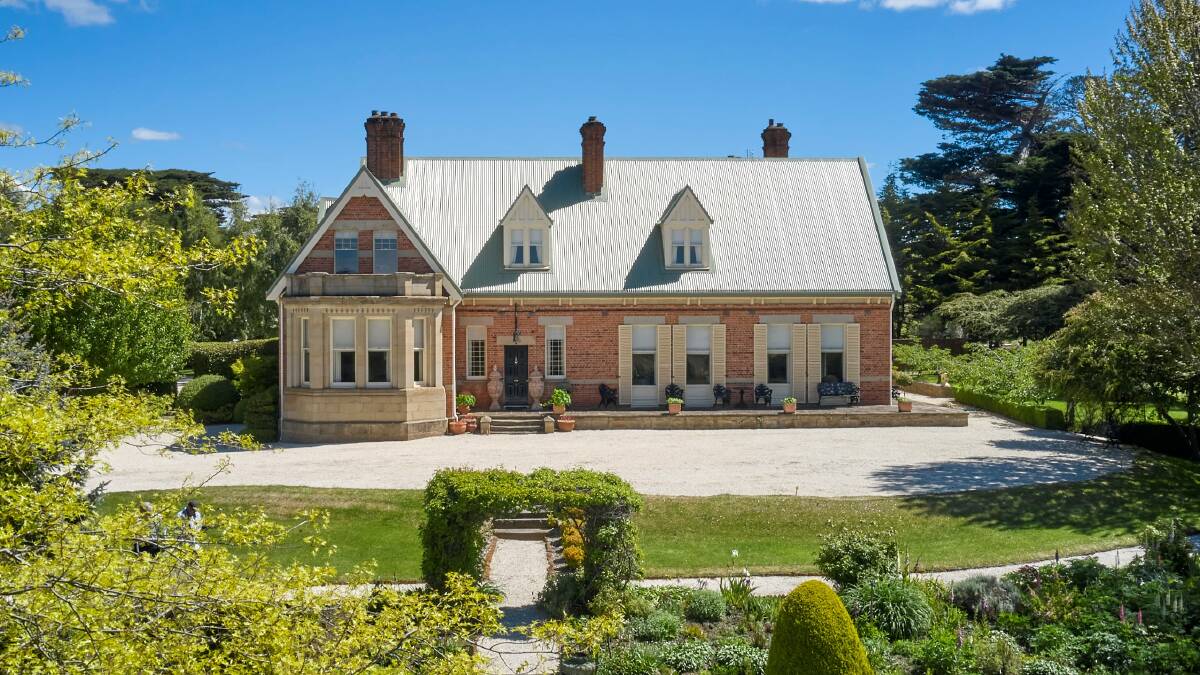 Welcome to 'Wetmore', one of Tasmania's most spectacular homes