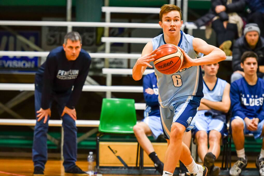 On fire: A haul of 40 points to Reyne Smith led Tasmania's under 20 men's team to a win on the opening day of the National Championships. Picture: Simon Sturzaker.