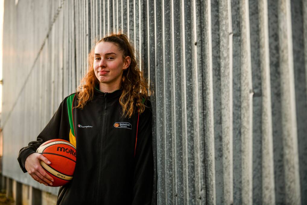 WISE HEAD, YOUNG SHOULDERS: Lauren Wise is the first Tasmanian basketballer to win an AIS scholarship since Taylor Mole. Picture: Scott Gelston