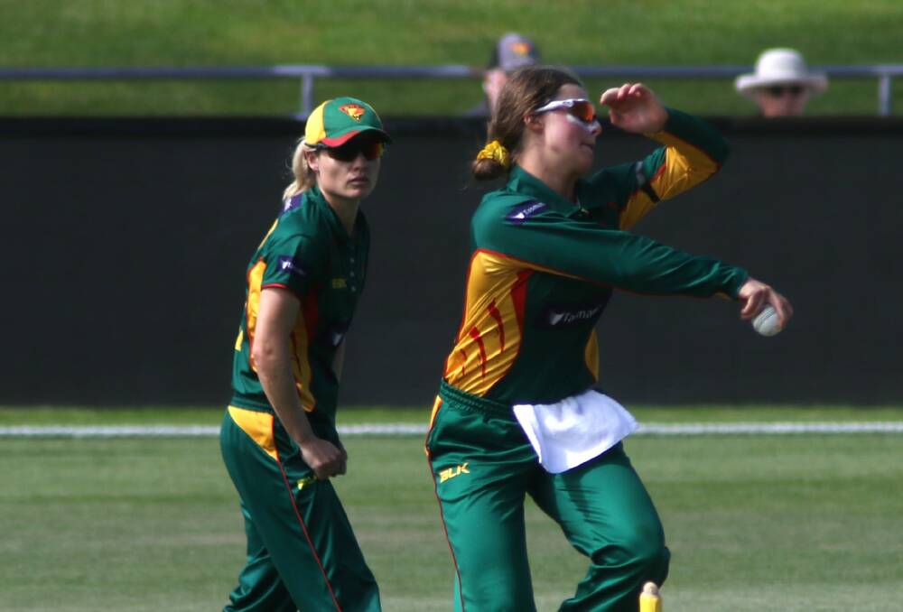 SIGNED ON: Young Tasmanian spinner Amy Smith. Picture: Rick Smith 