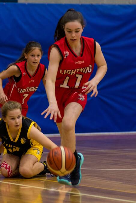 Esme Dell in action for Launceston Lightning earlier this year.