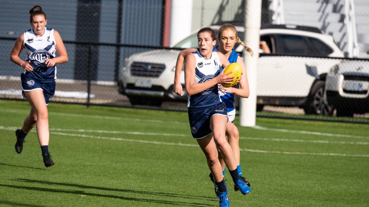 DASH: Isabella Maskell shows some speed in her side's 22-point loss. Picture: Sam Volker
