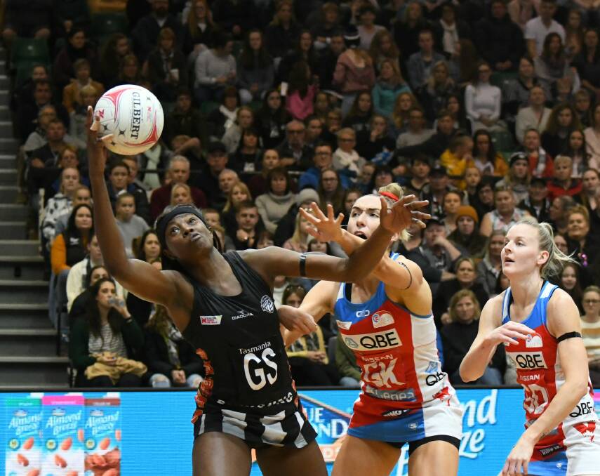 REACH: Magpies shooter Shimona Nelson takes control from the Swifts' Sarah Klau at the Silverdome.