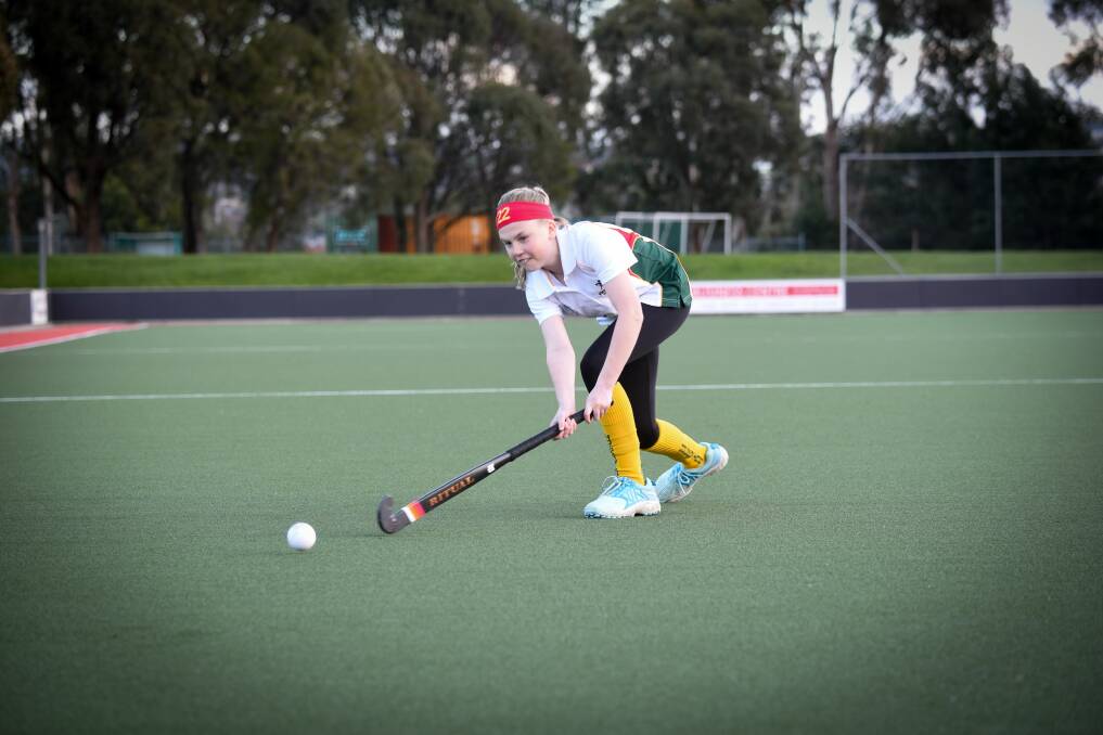 READY TO STRIKE: Prospect 12-year-old Shelby Steward will represent Tasmania at next week's school sport championships in Newcastle. Picture: Paul Scambler