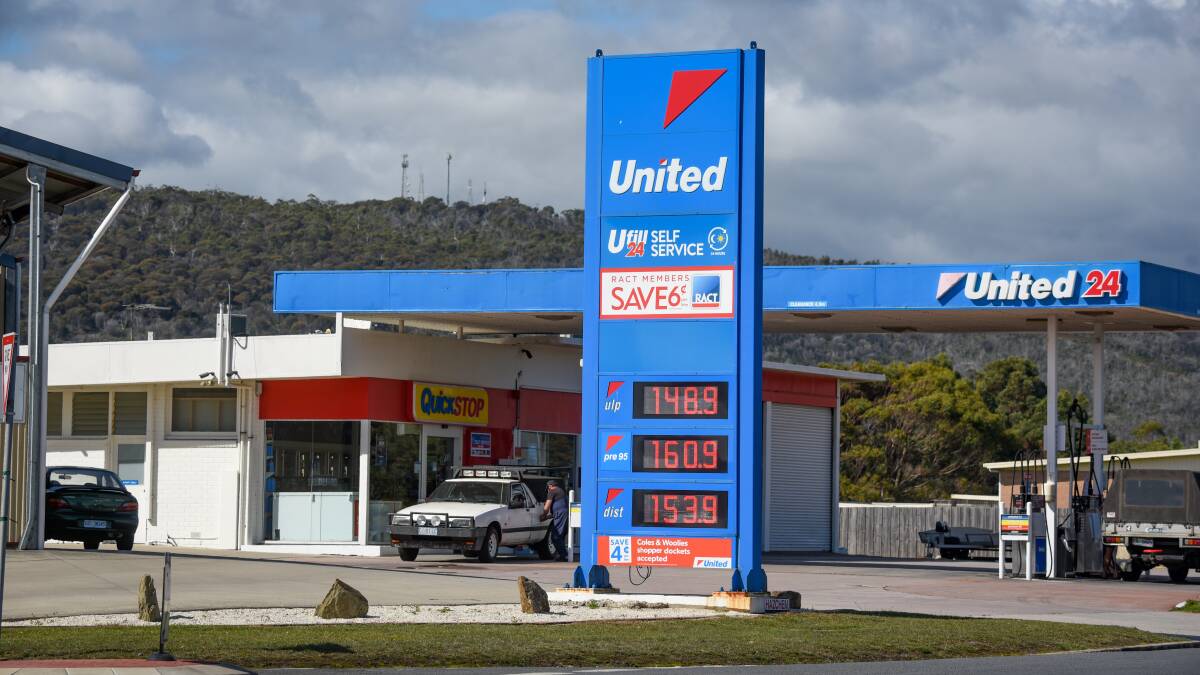 'Servos are very quick to put petrol prices up'