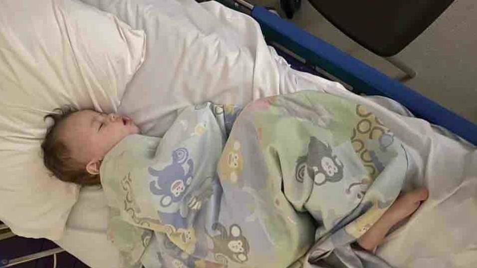 Family and sick toddler still stranded in Melbourne lockdown