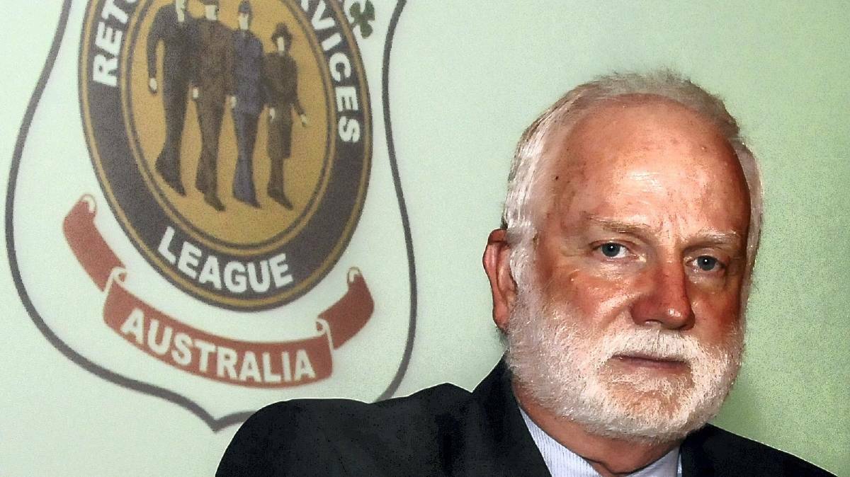 RSL Tasmania state president Robert Dick resigns