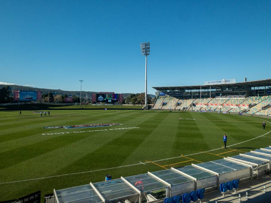 North Melbourne begin their warmup at Blundstone Arena on Saturday after flying in from Melbourne that morning. Picture: North Melbourne Twitter
