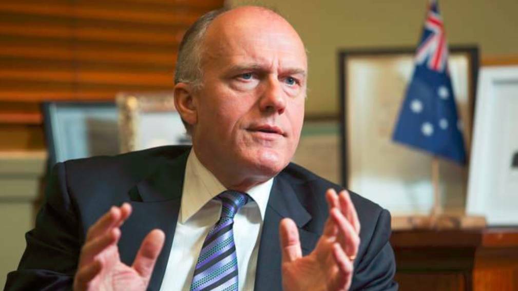 Tasmanian Liberal senator Eric Abetz wants Australia to suspend its funding of the World Health Organisation until the body changes the way it operates.