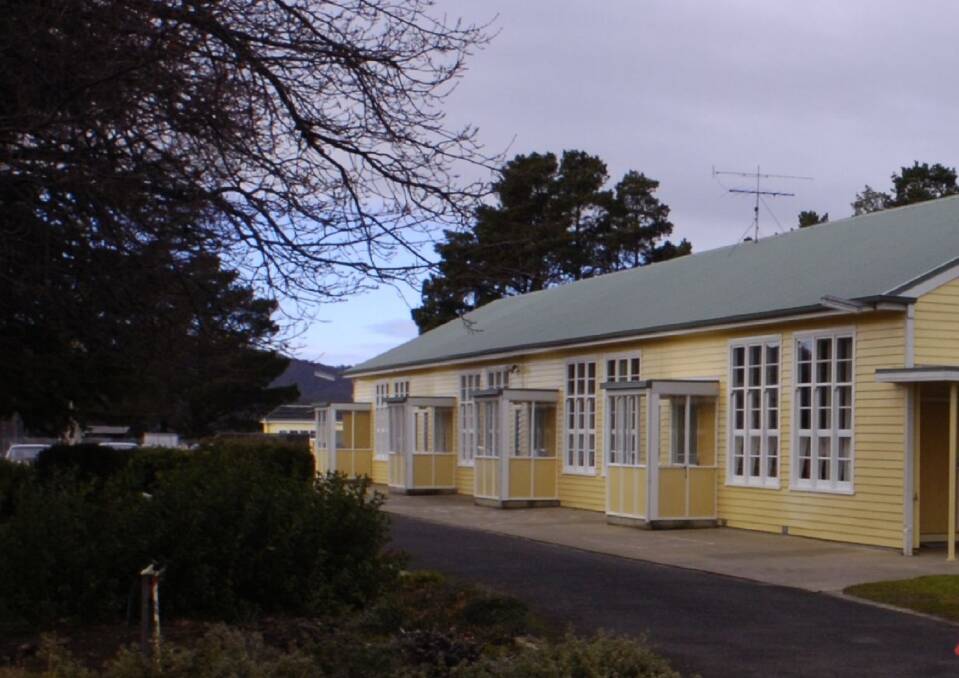 CLOSING ITS DOORS: Avoca Primary School in 2006. A reunion for those with past and present connections will be held in November. Picture: File