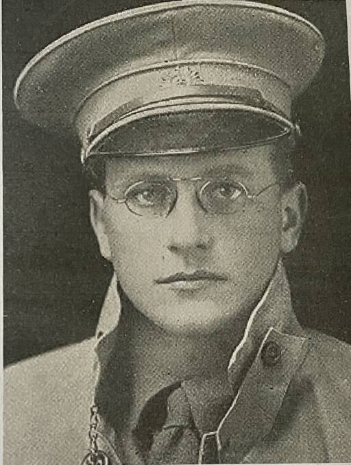 A war portrait of Alan Hinman in the Great War.