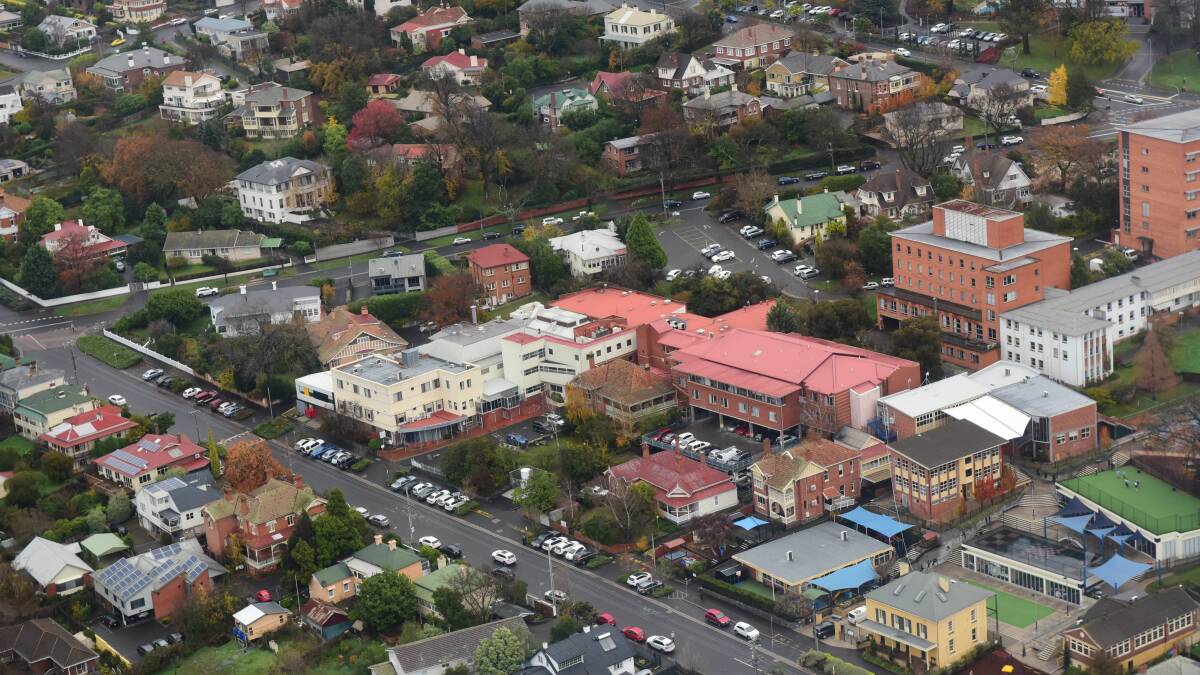 St Luke's Hospital from the air 