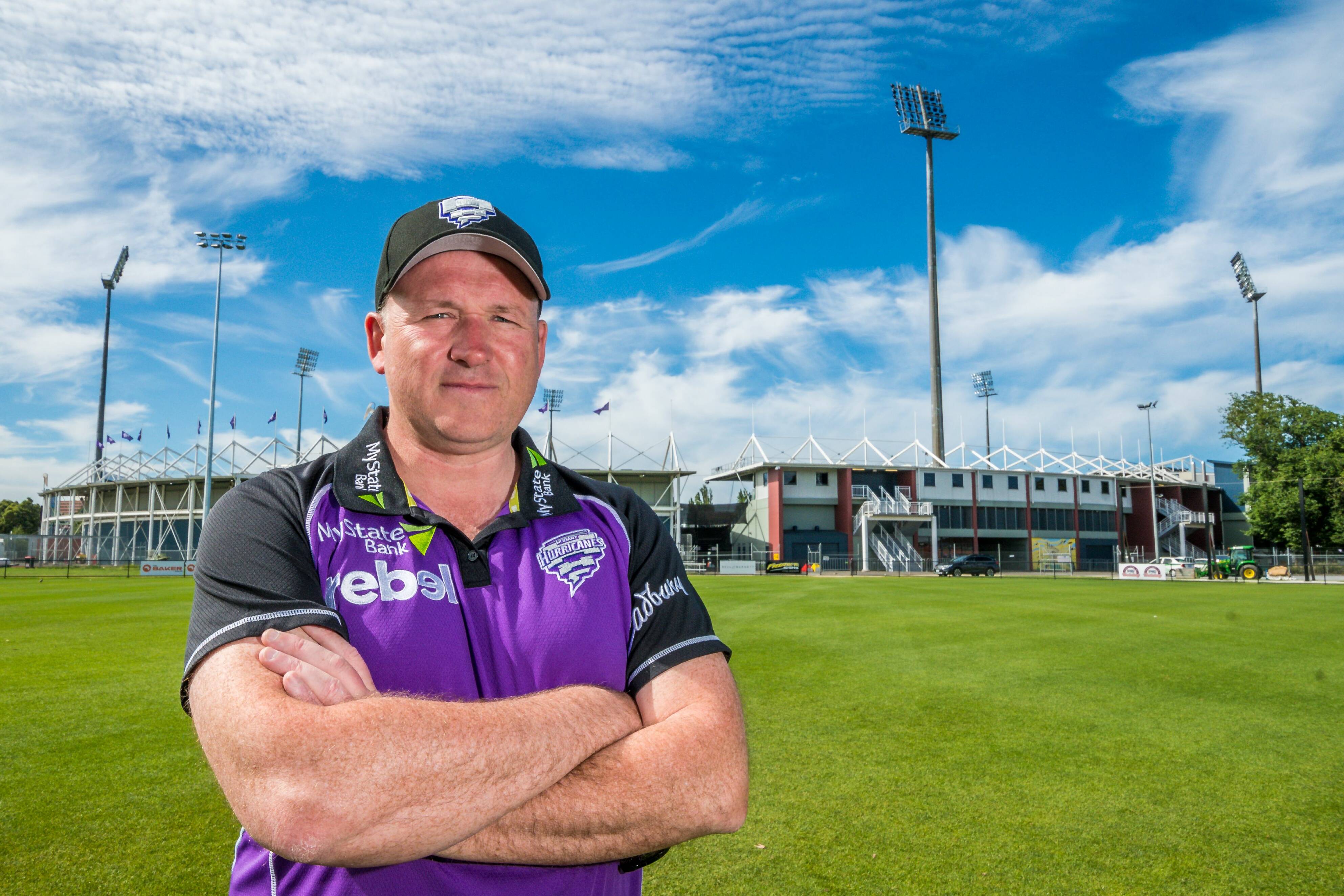 Cricket Tasmania's Nick Cummins takes up new offer from Cricket