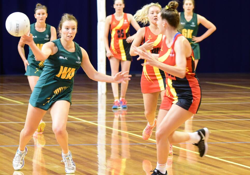 NEW COLOURS: Tasmanian Kelsie Rainbow playing for her state at the national netball 21-and-under titles in Launceston this year will play for Victorian Fury in 2017.