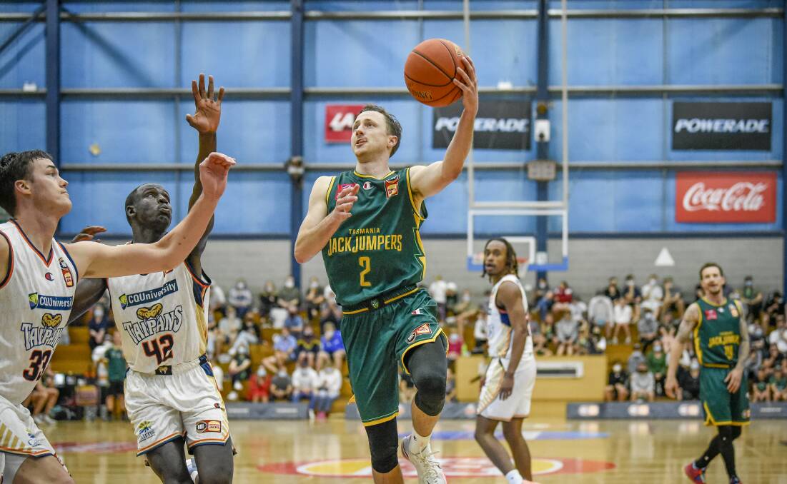 EAGER TO PLAY: Tasmania Jack Jumpers Josh Magette drives to the hoop against Cairns Taipans. Picture: Craig George 