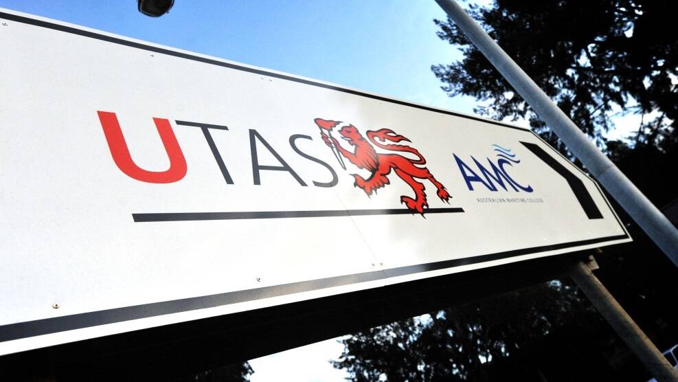 Unions split over UTAS fight over staff agreement