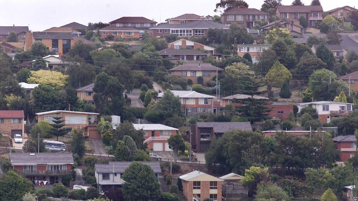 Rents 'moderately unaffordable' in Tasmanian regions
