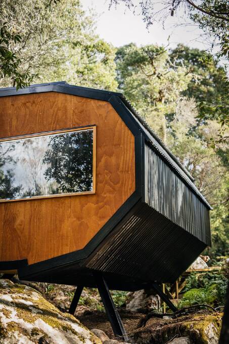 Nestled deep in bushland, Blue Derby Pods Ride offers guests uniquely crafted pod accommodation. 