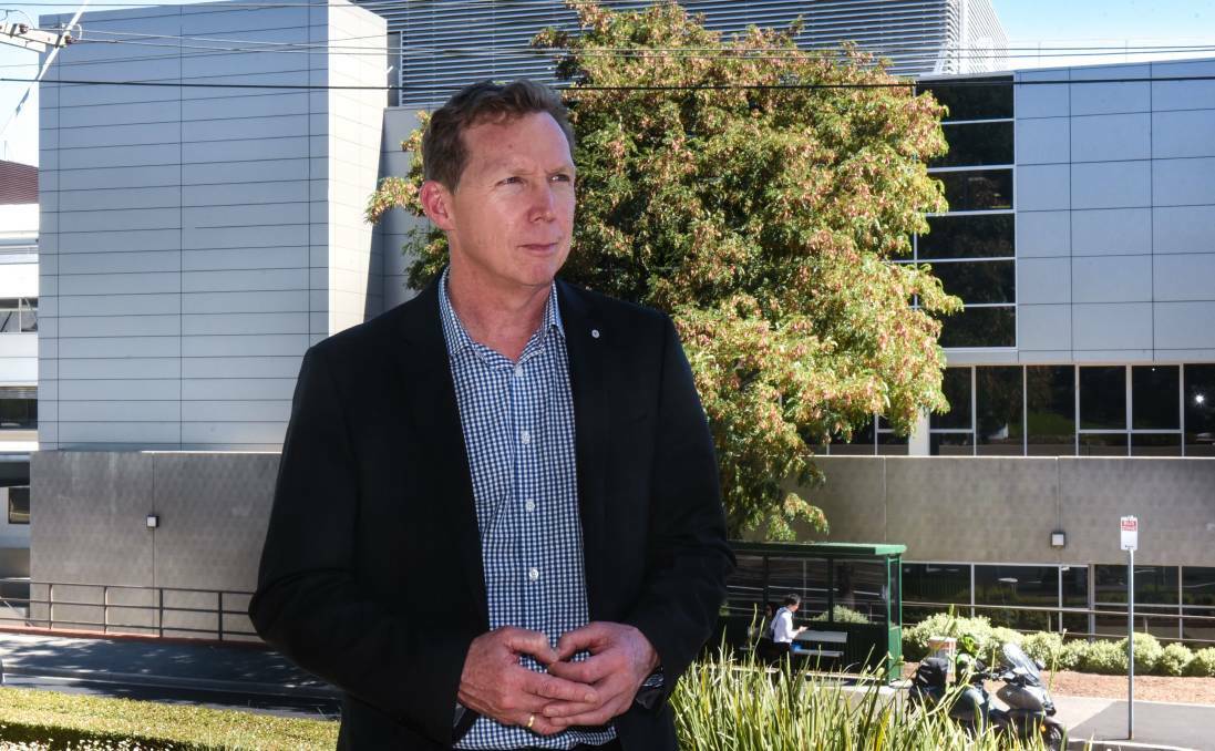 Surgeon Gary Fettke’s name cleared by medical watchdog