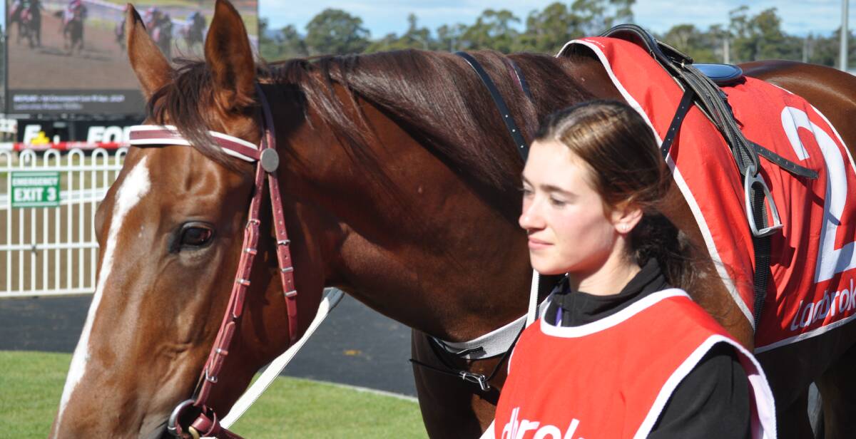 Apprentice Chloe Wells will make her race riding debut at Spreyton on Sunday.