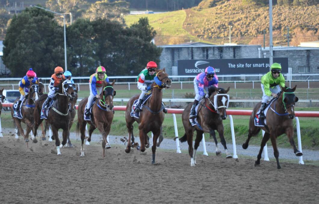 Jockeys' strike threatens Spreyton races