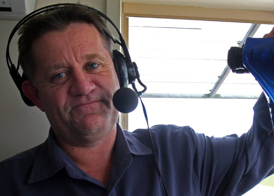 Master racecaller Shane Yates is to be honoured with a memorial race at Mowbray next week.