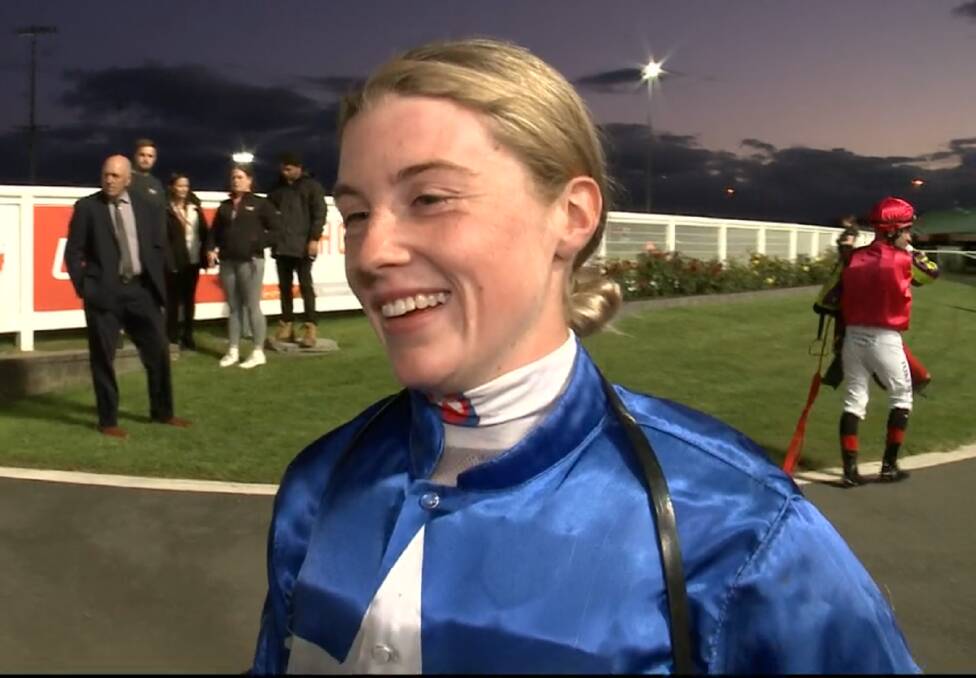 Erica Byrne Burke made it three wins from four rides on Vivilici in the Benchmark 68 Handicap.