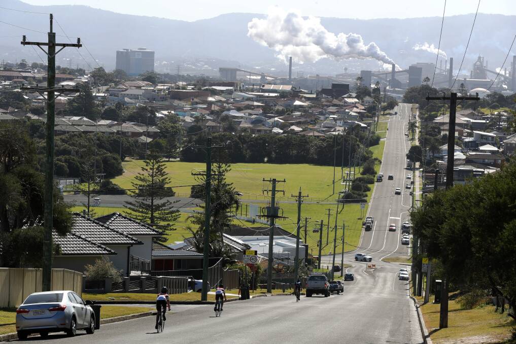Military Road, Port Kembla. Picture: Robert Peet