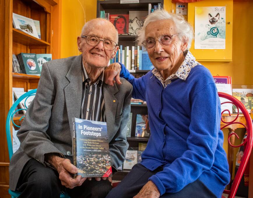 95-year-old author of In Pioneers Footsteps, Graeme Davis, and his wife Bev Davis, 91. Picture: Paul Scambler 