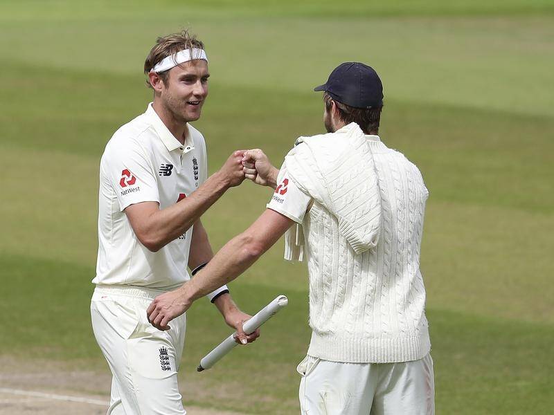 Stuart Broad thought about quitting after being dropped for the first Test against the West Indies.
