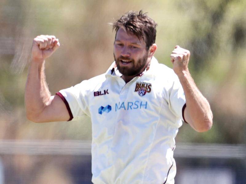Michael Neser claimed 5-32 to have Queensland in the box seat in their Sheffield Shield opener.