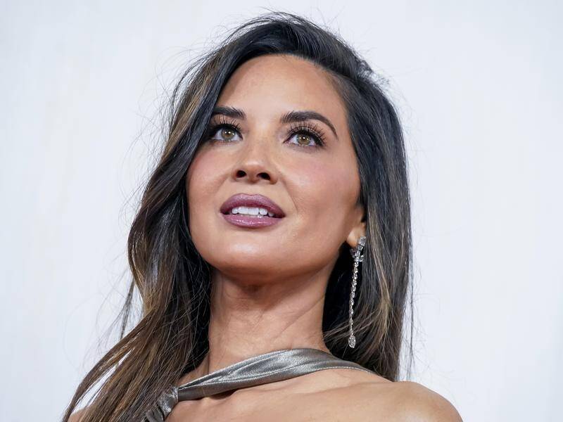 Actress Olivia Munn says she kept quiet about her cancer diagnosis to "catch my breath". (EPA PHOTO)