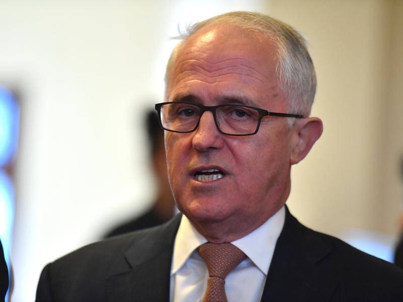 Malcolm Turnbull has called on the cabinet minister accused of a 1988 rape to come forward.