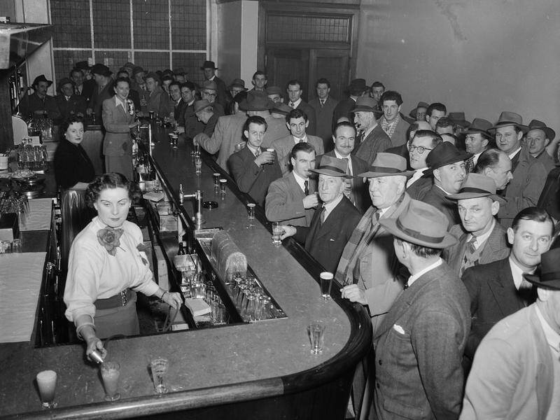 The six o'clock swill was an institution in both Victoria and South Australia for half a century. (HANDOUT/MUSEUMS VICTORIA)