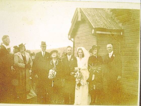 Bill and Lois Payne contributed wedding photo