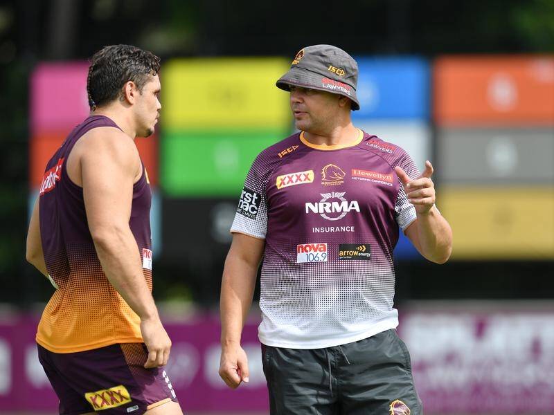 Anthony Seibold (right) has named James Roberts on an extended bench.