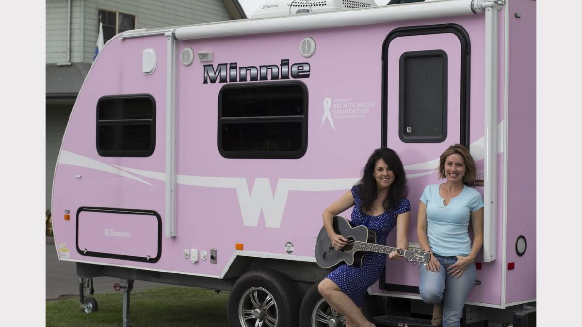 Singers Tania Kernaghan and Angie Hilton will perform at the Convoy for Charity concert at St Helens on Thursday, one of three to be held in the state.